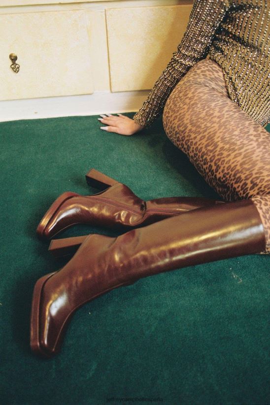 mujer Jeffrey Campbell máximo-2 bronceado brillante PHXV4X686 botas hasta la rodilla