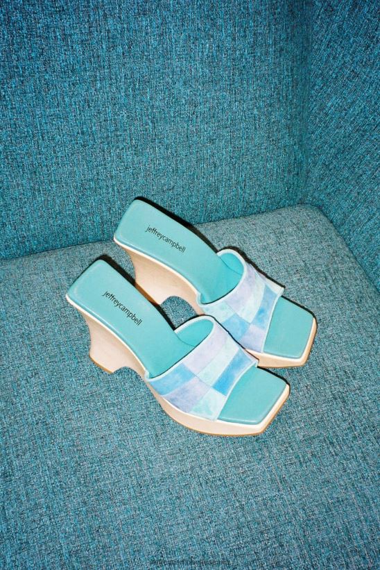 mujer Jeffrey Campbell bloqueando combo ante natural arena PHXV4X111 sandalia plataforma